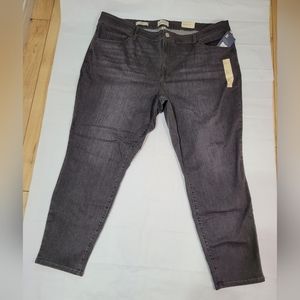 Universal Thread 24W skinny jeans dark gray.